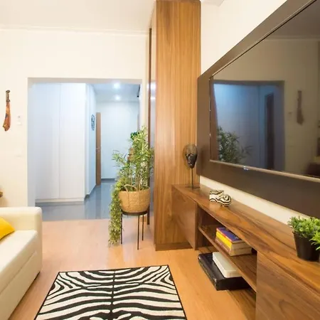 Apartment Modern In Center