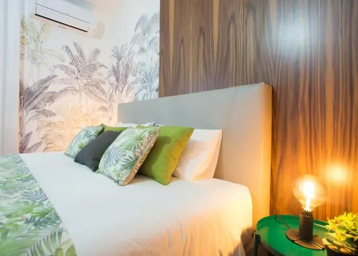 Апартаменты Modern In Center