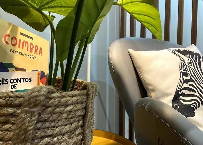 Modern In Center Коимбра